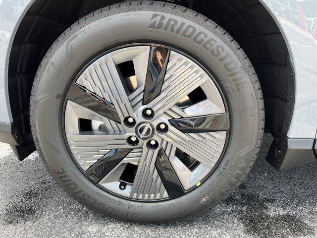 new 2025 Nissan Murano car, priced at $42,000