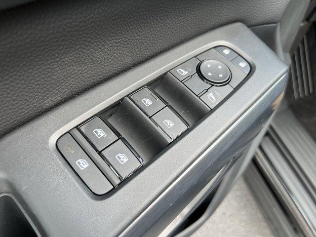 new 2025 Nissan Pathfinder car, priced at $42,700