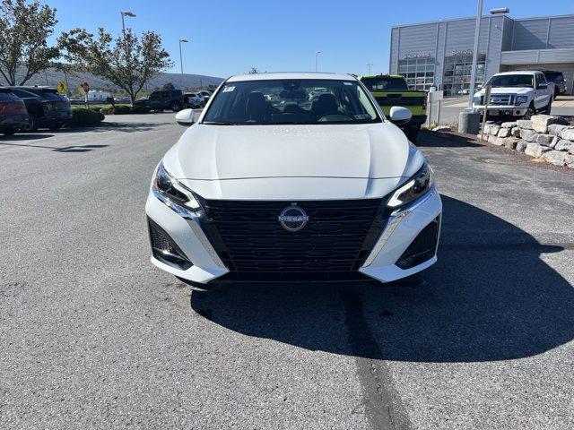 new 2025 Nissan Altima car, priced at $30,800
