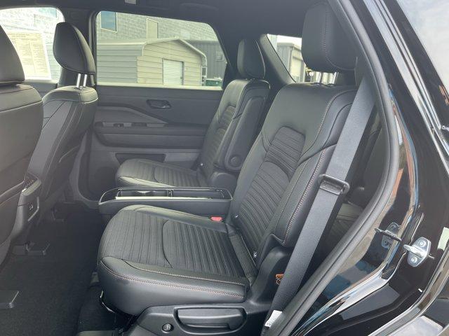 new 2025 Nissan Pathfinder car, priced at $37,900