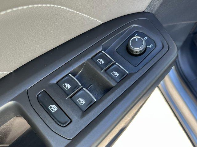 used 2022 Volkswagen Atlas car, priced at $30,000