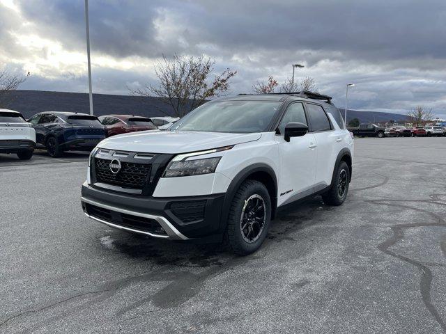 new 2025 Nissan Pathfinder car, priced at $38,900
