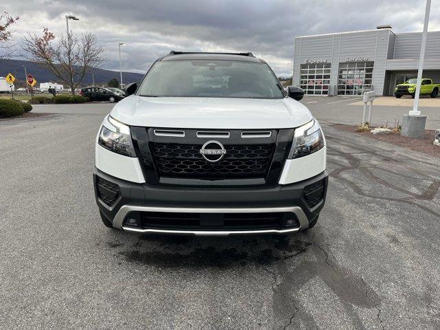 new 2025 Nissan Pathfinder car, priced at $38,900