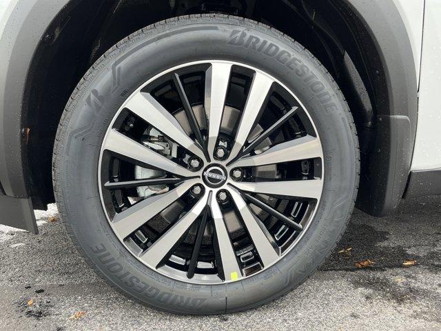 new 2025 Nissan Pathfinder car, priced at $45,500