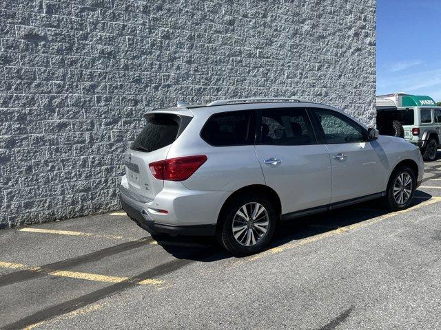 used 2020 Nissan Pathfinder car, priced at $21,105