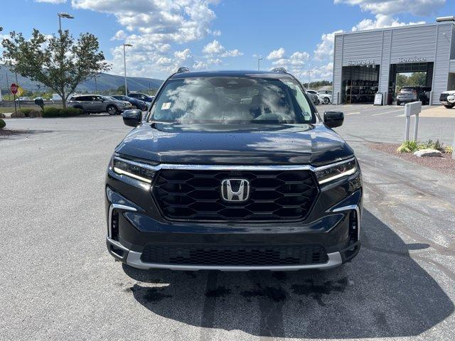 used 2023 Honda Pilot car, priced at $43,900