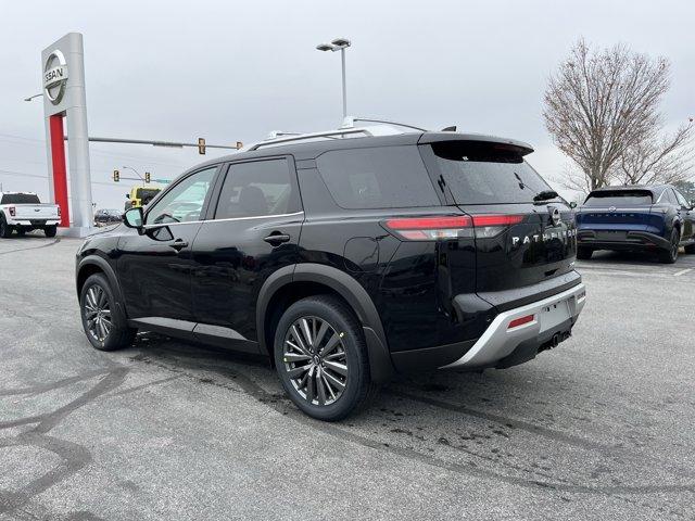 new 2025 Nissan Pathfinder car, priced at $41,200