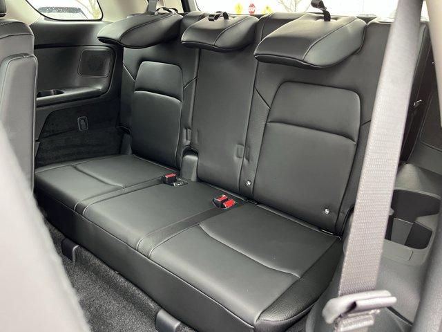 new 2025 Nissan Pathfinder car, priced at $41,200