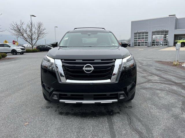 new 2025 Nissan Pathfinder car, priced at $41,200
