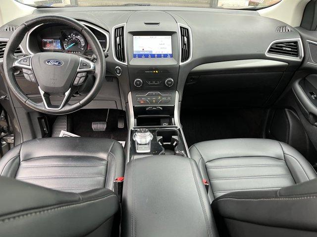 used 2019 Ford Edge car