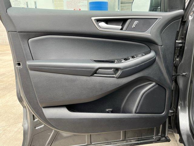 used 2019 Ford Edge car