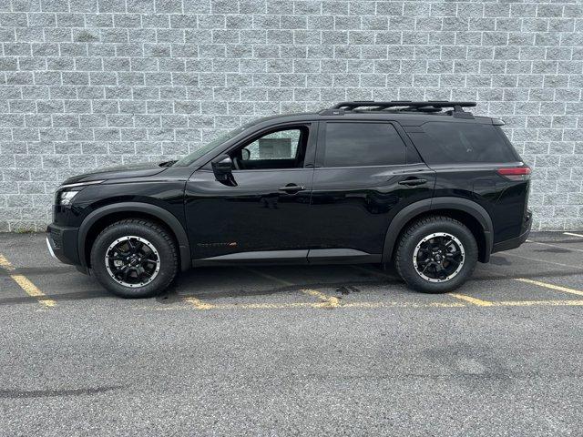 new 2024 Nissan Pathfinder car, priced at $43,736