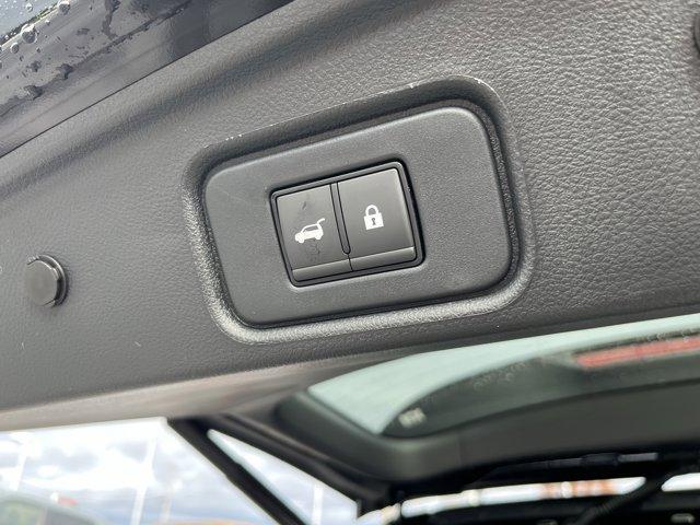 new 2025 Nissan Pathfinder car, priced at $40,900