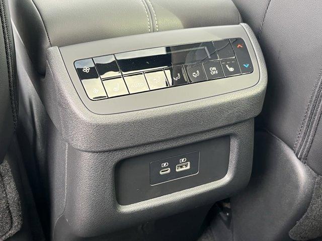 new 2025 Nissan Pathfinder car, priced at $40,900