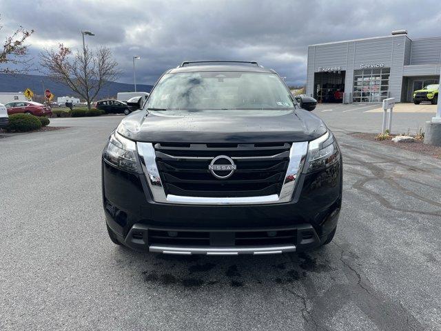 new 2025 Nissan Pathfinder car, priced at $40,900