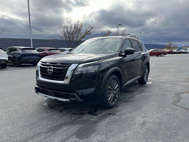 new 2025 Nissan Pathfinder car, priced at $40,900