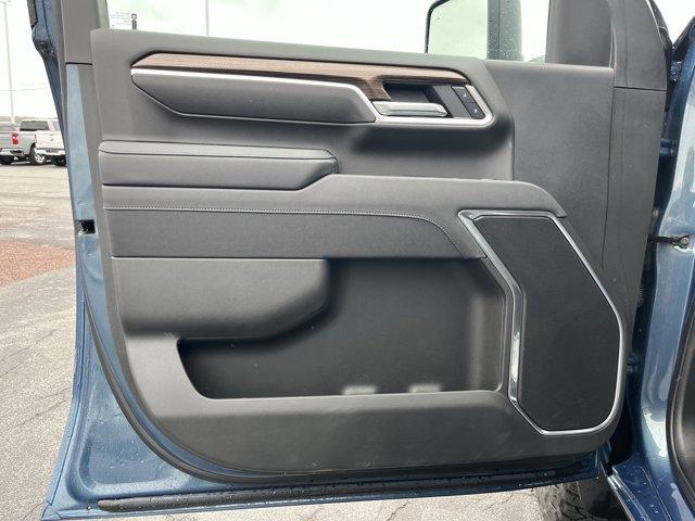 used 2025 Chevrolet Silverado 3500 car, priced at $68,400