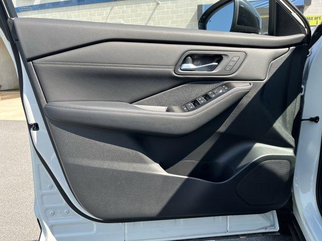 new 2025 Nissan Rogue car, priced at $38,500