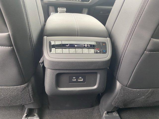 new 2025 Nissan Pathfinder car, priced at $46,400