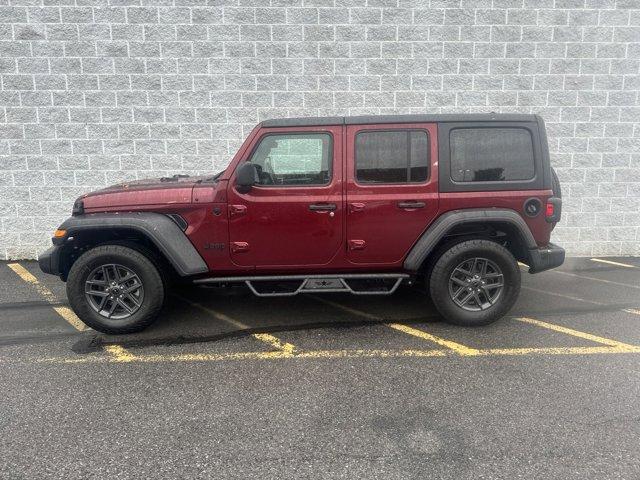 used 2021 Jeep Wrangler Unlimited car, priced at $33,211