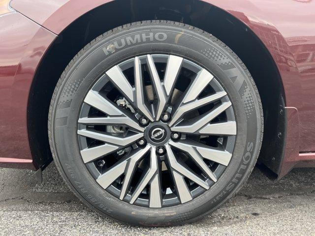 new 2025 Nissan Altima car, priced at $26,900