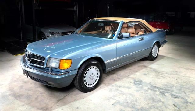 used 1986 Mercedes-Benz 560 car, priced at $66,900