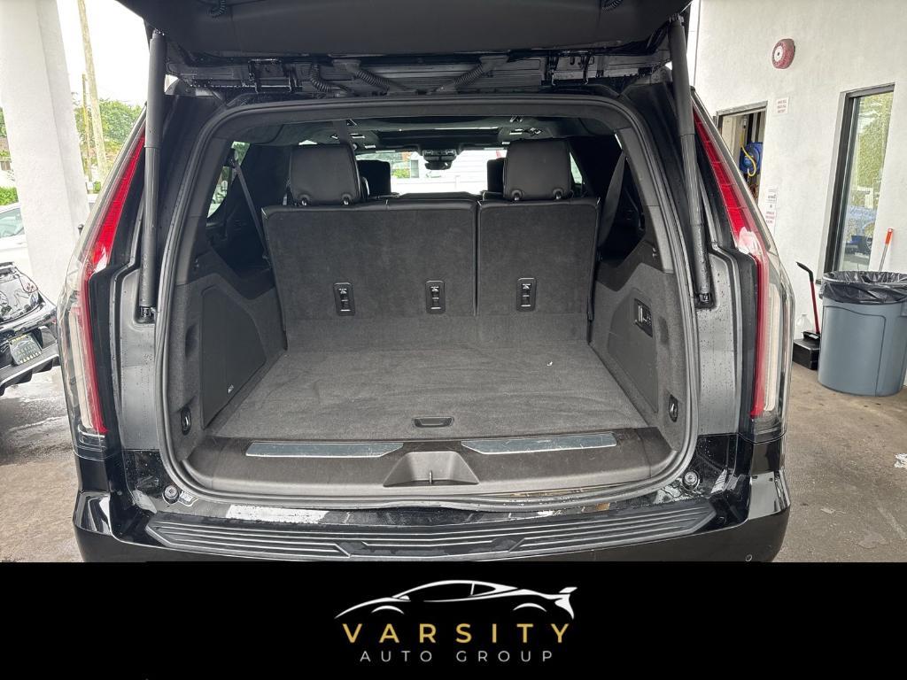 used 2021 Cadillac Escalade ESV car, priced at $68,995