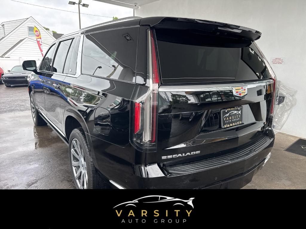 used 2021 Cadillac Escalade ESV car, priced at $68,995