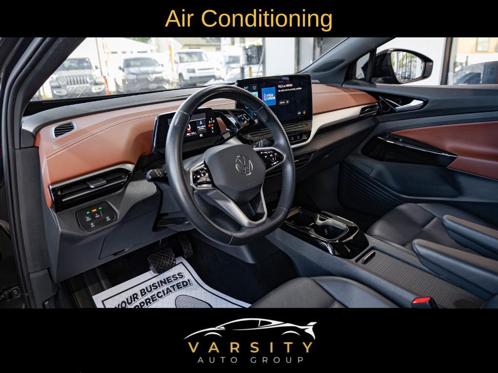 used 2021 Volkswagen ID.4 car, priced at $20,619