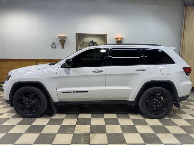 used 2019 Jeep Grand Cherokee car, priced at $17,500