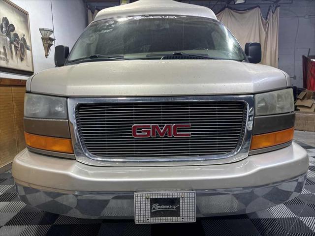 used 2004 GMC Savana 1500 car, priced at $14,998