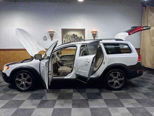used 2015 Volvo XC70 car, priced at $15,288