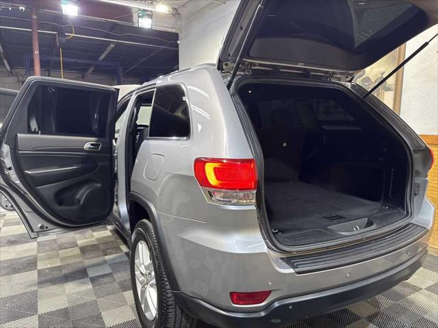 used 2017 Jeep Grand Cherokee car, priced at $11,500