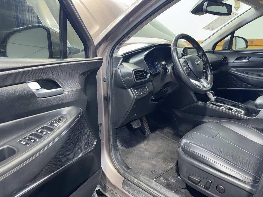 used 2020 Hyundai Santa Fe car, priced at $15,500