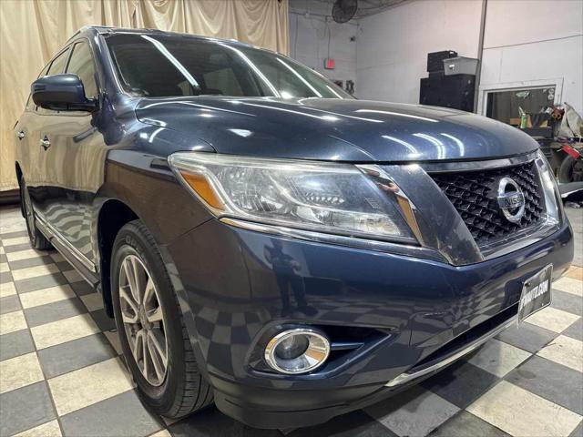 used 2015 Nissan Pathfinder car, priced at $8,998