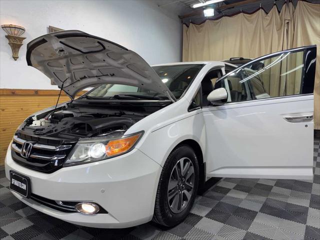 used 2014 Honda Odyssey car, priced at $9,998