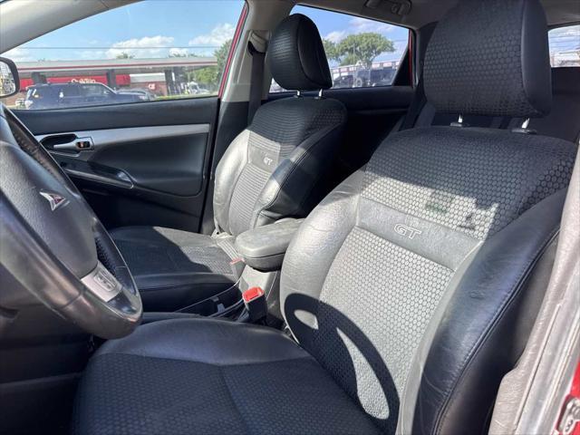 used 2009 Pontiac Vibe car, priced at $7,700