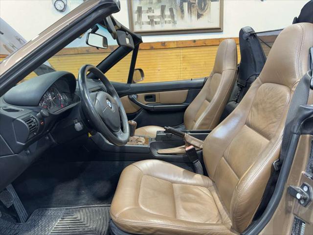 used 2000 BMW Z3 car, priced at $14,500