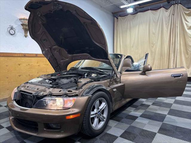 used 2000 BMW Z3 car, priced at $14,500