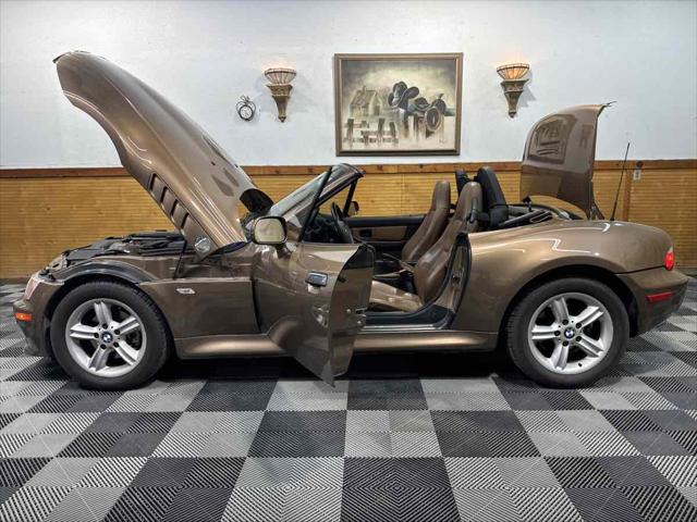 used 2000 BMW Z3 car, priced at $14,500