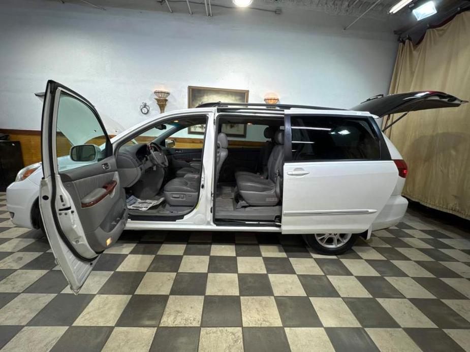 used 2005 Toyota Sienna car, priced at $7,500