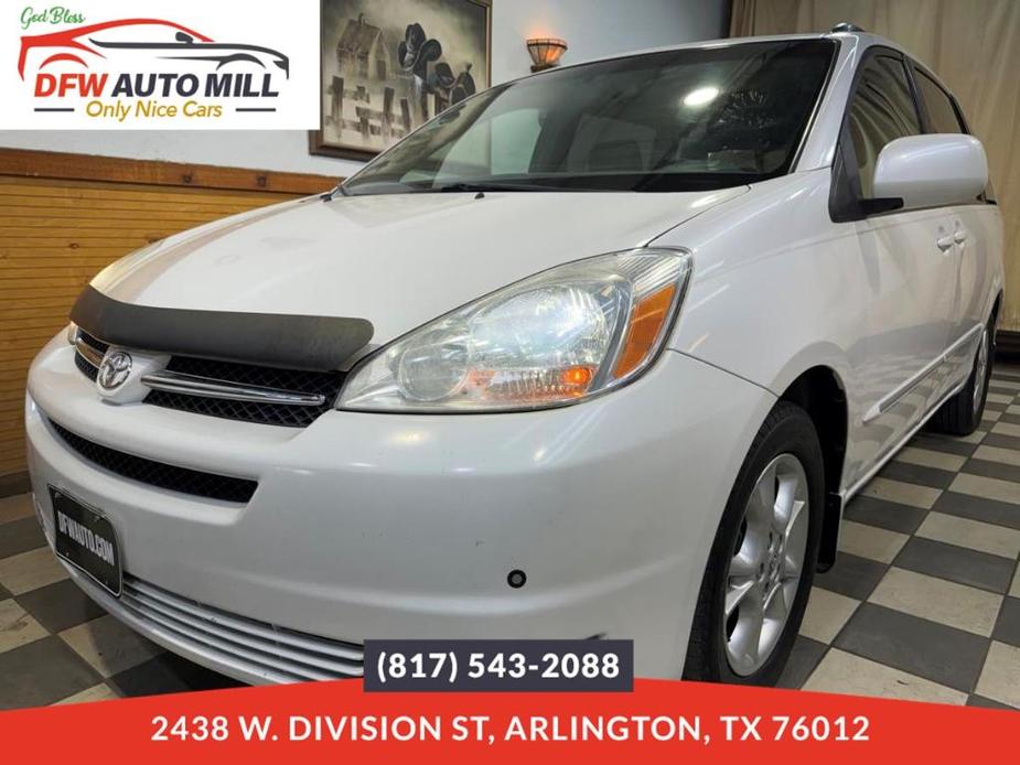 used 2005 Toyota Sienna car, priced at $7,500