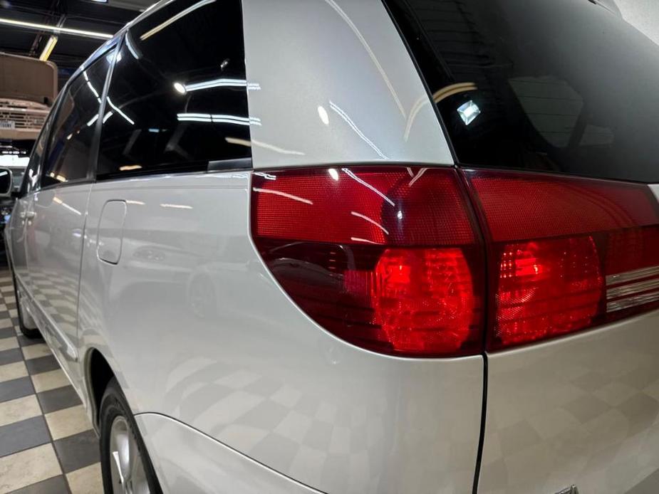 used 2005 Toyota Sienna car, priced at $7,500