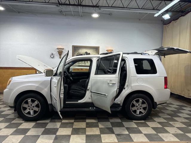 used 2011 Honda Pilot car, priced at $10,500