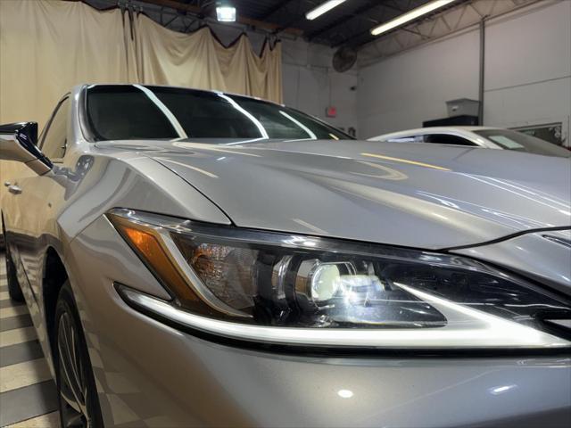 used 2022 Lexus ES 350 car, priced at $36,500