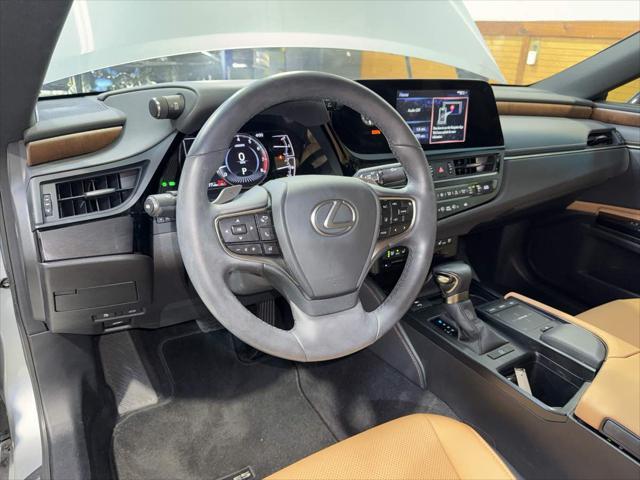 used 2022 Lexus ES 350 car, priced at $36,500