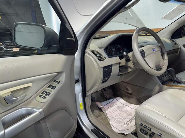 used 2006 Volvo XC90 car, priced at $4,500