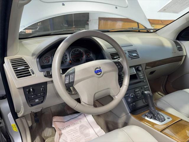 used 2006 Volvo XC90 car, priced at $4,500