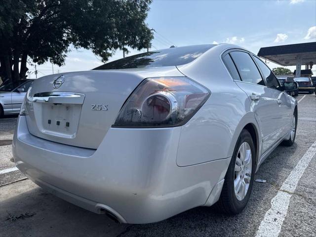 used 2010 Nissan Altima car, priced at $5,500