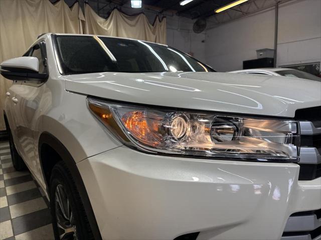 used 2017 Toyota Highlander car, priced at $21,500